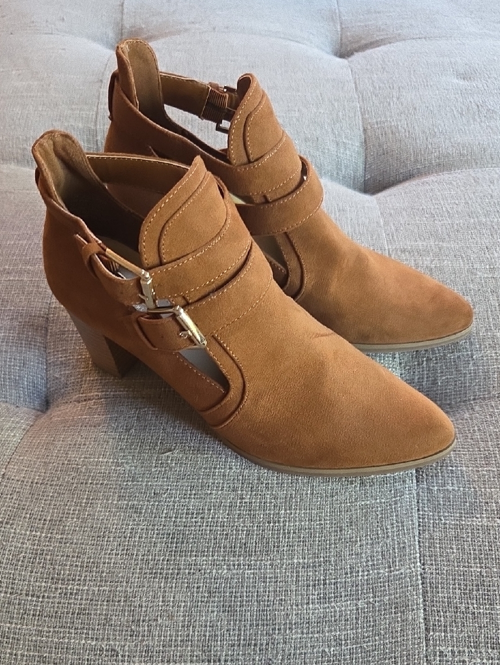 Liz Claiborne Tan Suede Cutout Ankle Booties with Buckle